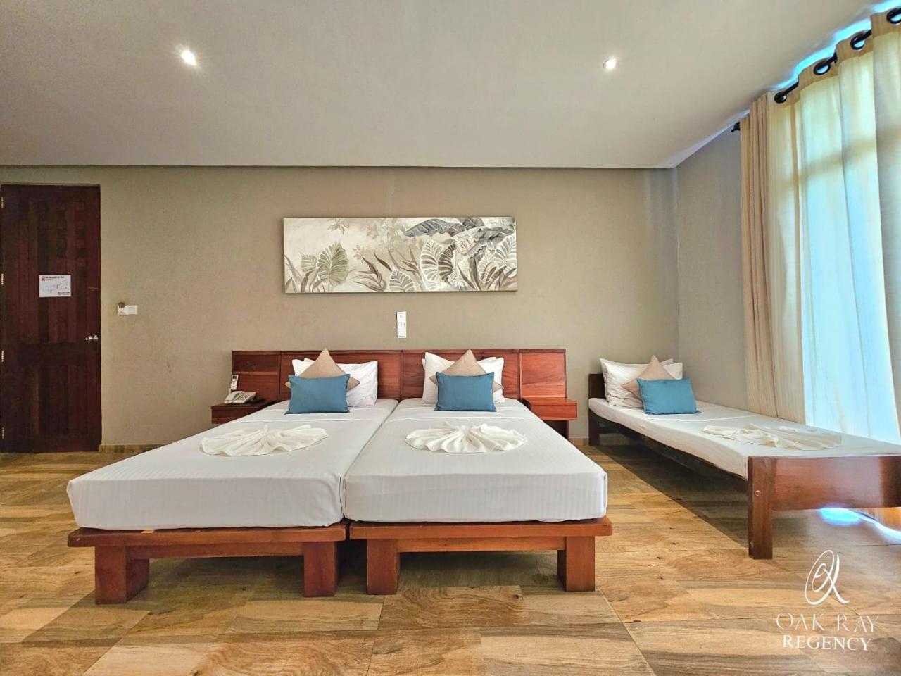 Oak Ray Regency Hotel Kandy Ngoại thất bức ảnh